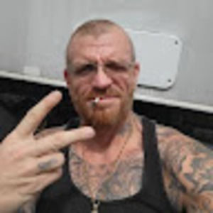 Meet your Posher, Travis